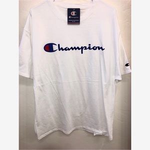 Champion Men T-shirt